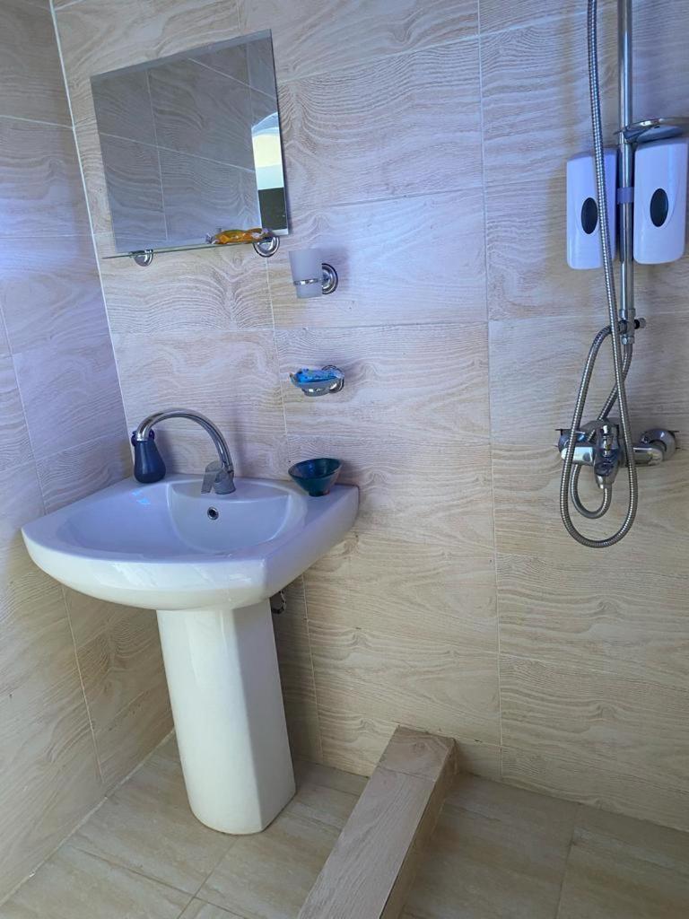 Beir El Gabal Hotel Qasr Dakhl Zewnętrze zdjęcie